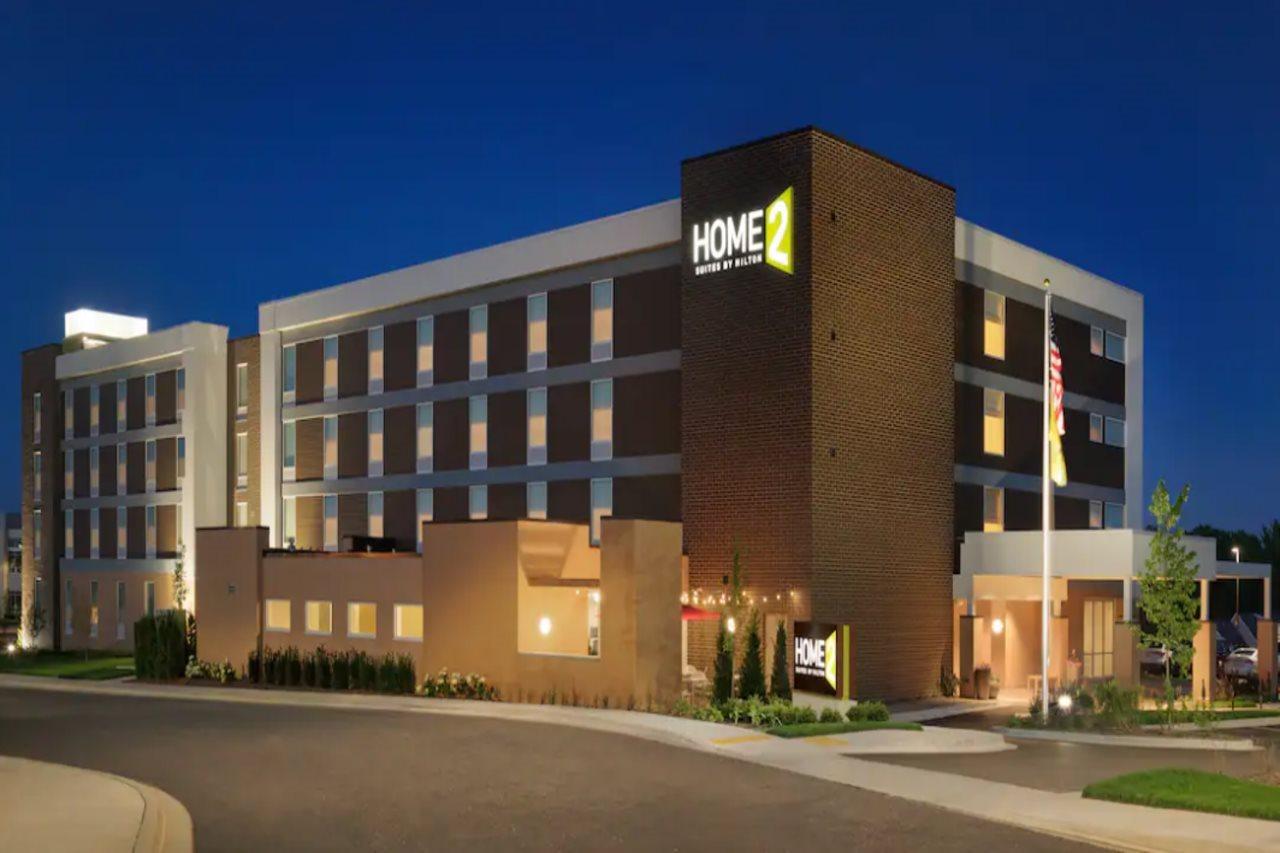 Home2 Suites By Hilton Menomonee Falls Milwaukee Exterior photo